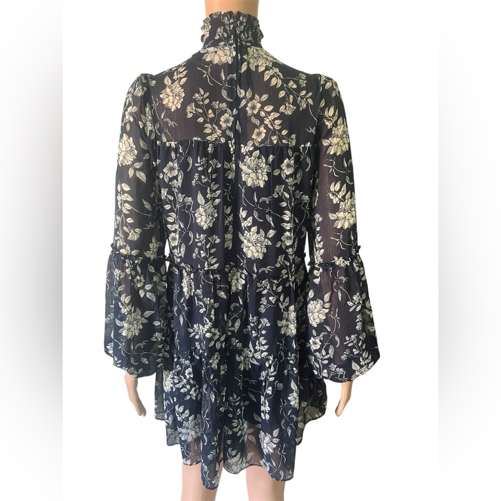 Trixxi Black and White Floral Long Sleeve Dress - Picture 4 of 8
